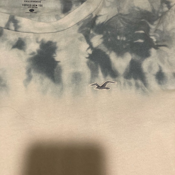 Hollister tie dye tee - Picture 2 of 3